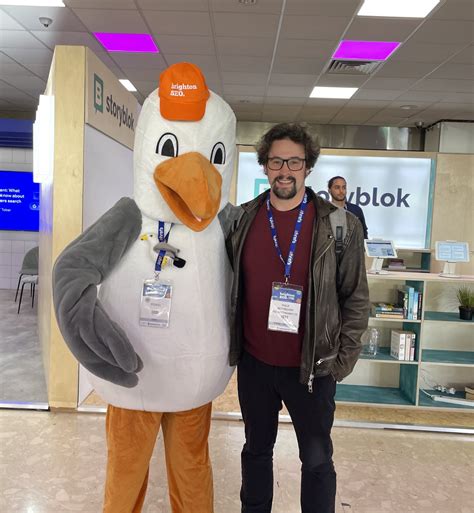 phil nottingham|Phil Nottingham (@philnottingham) / Twitter.
